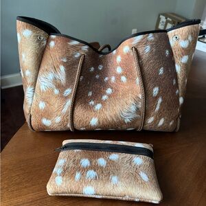 🦌 HAUTE SHORE Brown & White Animal Print Deer Tote Set